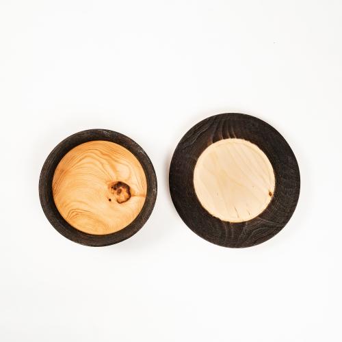 Набор деревянных тарелок из дерева  сибирский кедр - 2 шт. TN84