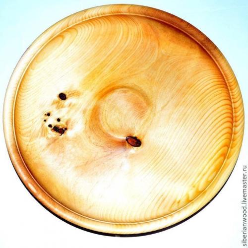 Деревянная тарелка -блюдо из древесины сибирского кедра 30 см. T2